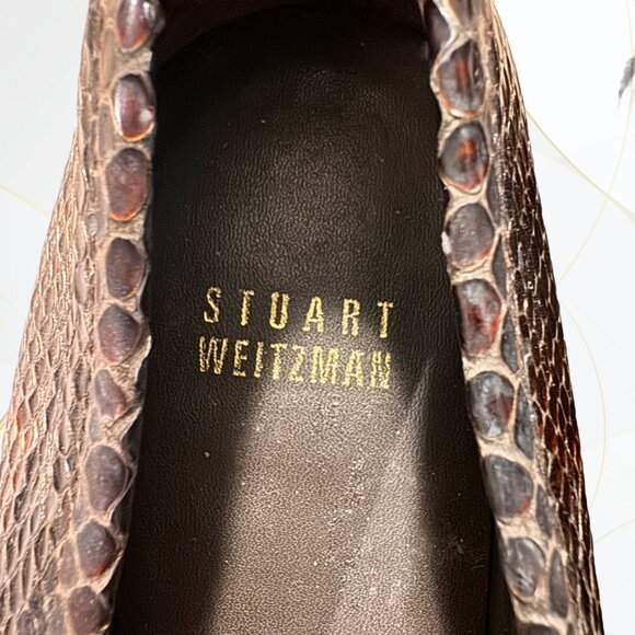 Stuart Weitzman Croc Embossed Patent Leather Loafers Brown - Picture 3 of 7